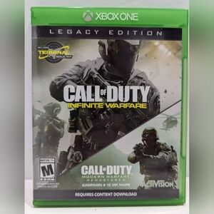 Call of Duty: Infinite Warfare -- Legacy Edition (Microsoft Xbox One, 2016)